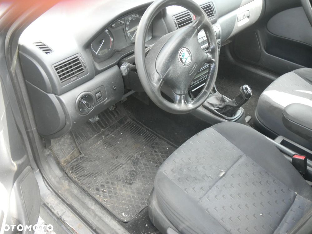 Skoda Octavia 1.9 TDI Tour - 6