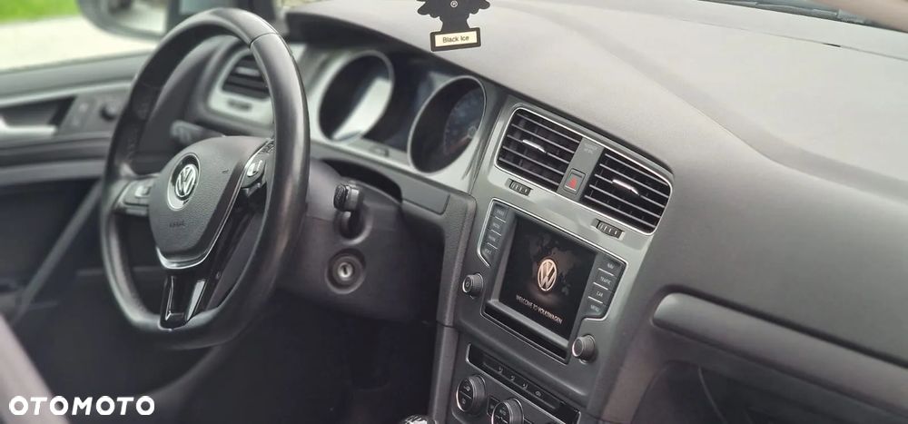 Volkswagen Golf VII 1.6 TDI BMT Trendline - 11
