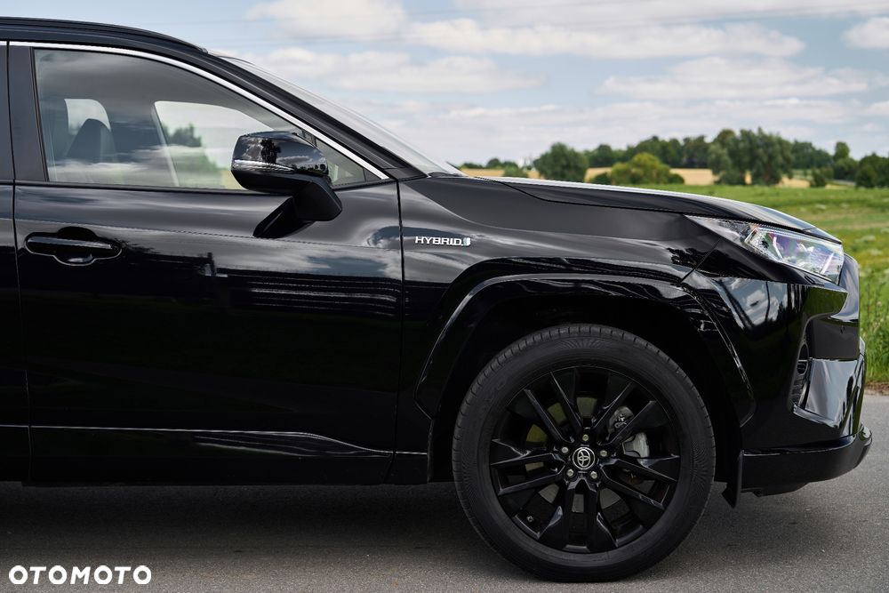 Toyota RAV4 2.5 Hybrid Black Edition by JBL 4x4 - 15