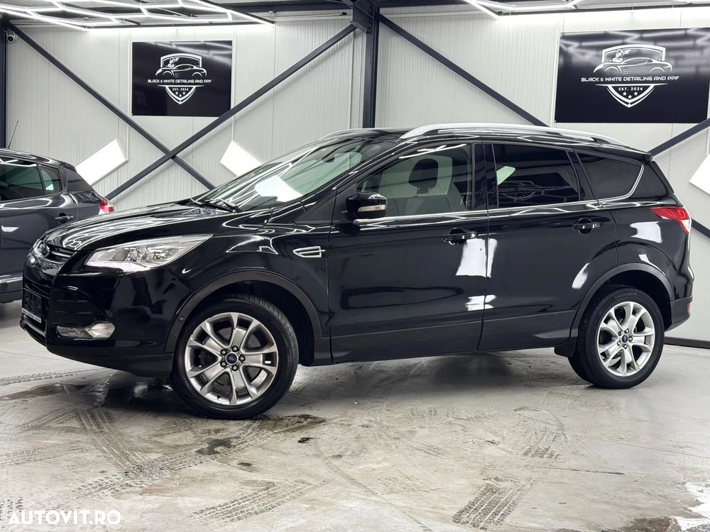 Ford Kuga 2.0 TDCi 4WD Powershift Titanium - 3