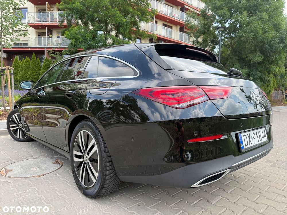 Mercedes-Benz CLA 180 7G-DCT Edition Progressive Line - 3