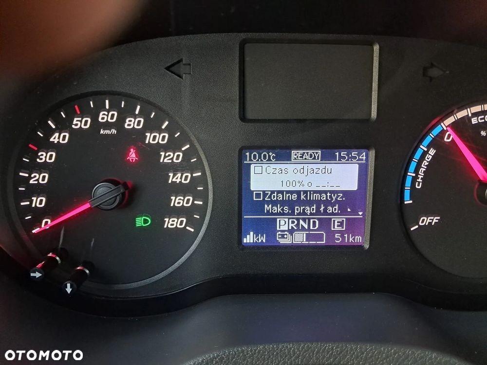 Mercedes-Benz eSprinter - 13