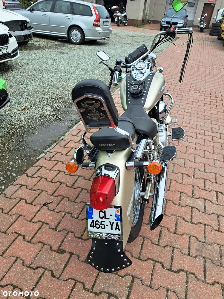 Honda Shadow - 19