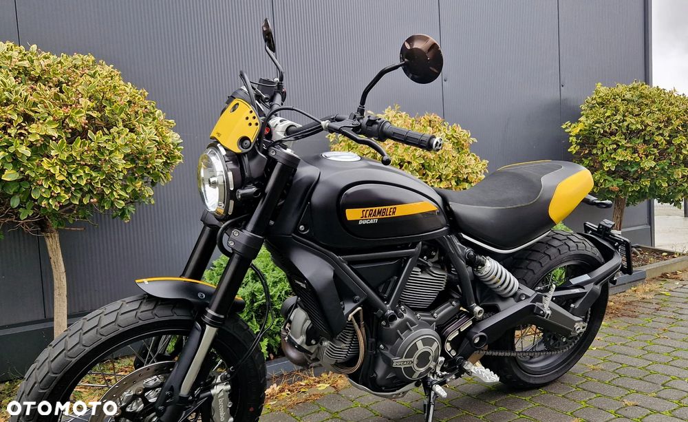 Ducati Scrambler - 35