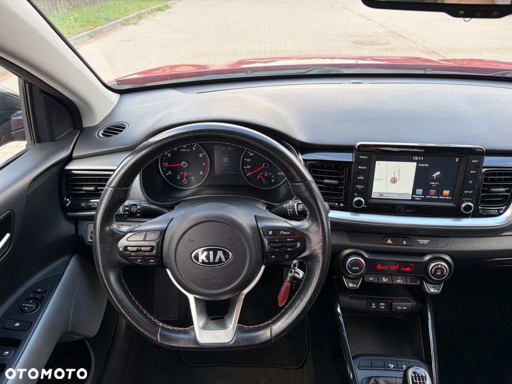 Kia Stonic 1.0 T-GDI 120 Platinum Edition - 11