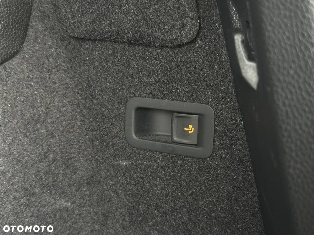 Skoda Karoq 1.5 TSI ACT Sportline DSG - 34