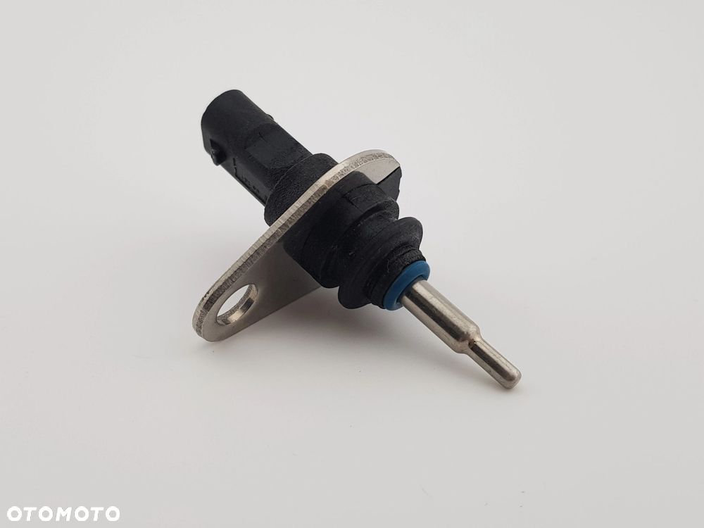 NOWY CZUJNIK TEMPERATURY SPALIN MERCEDES ACTROS MP4 A0111536728 - 1