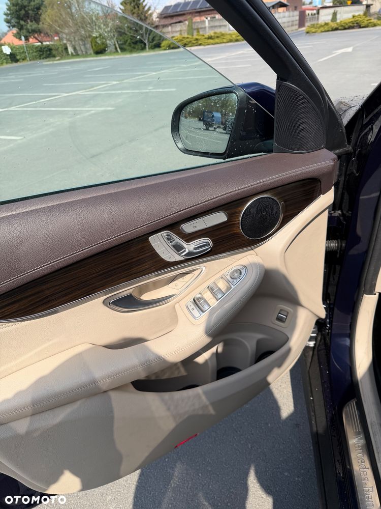 Mercedes-Benz GLC 250 4Matic 9G-TRONIC - 13