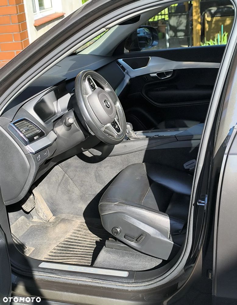 Volvo XC 90 T5 AWD Momentum 7os - 20