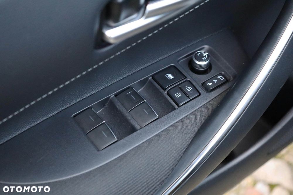 Toyota Corolla 1.8 Hybrid Comfort - 31