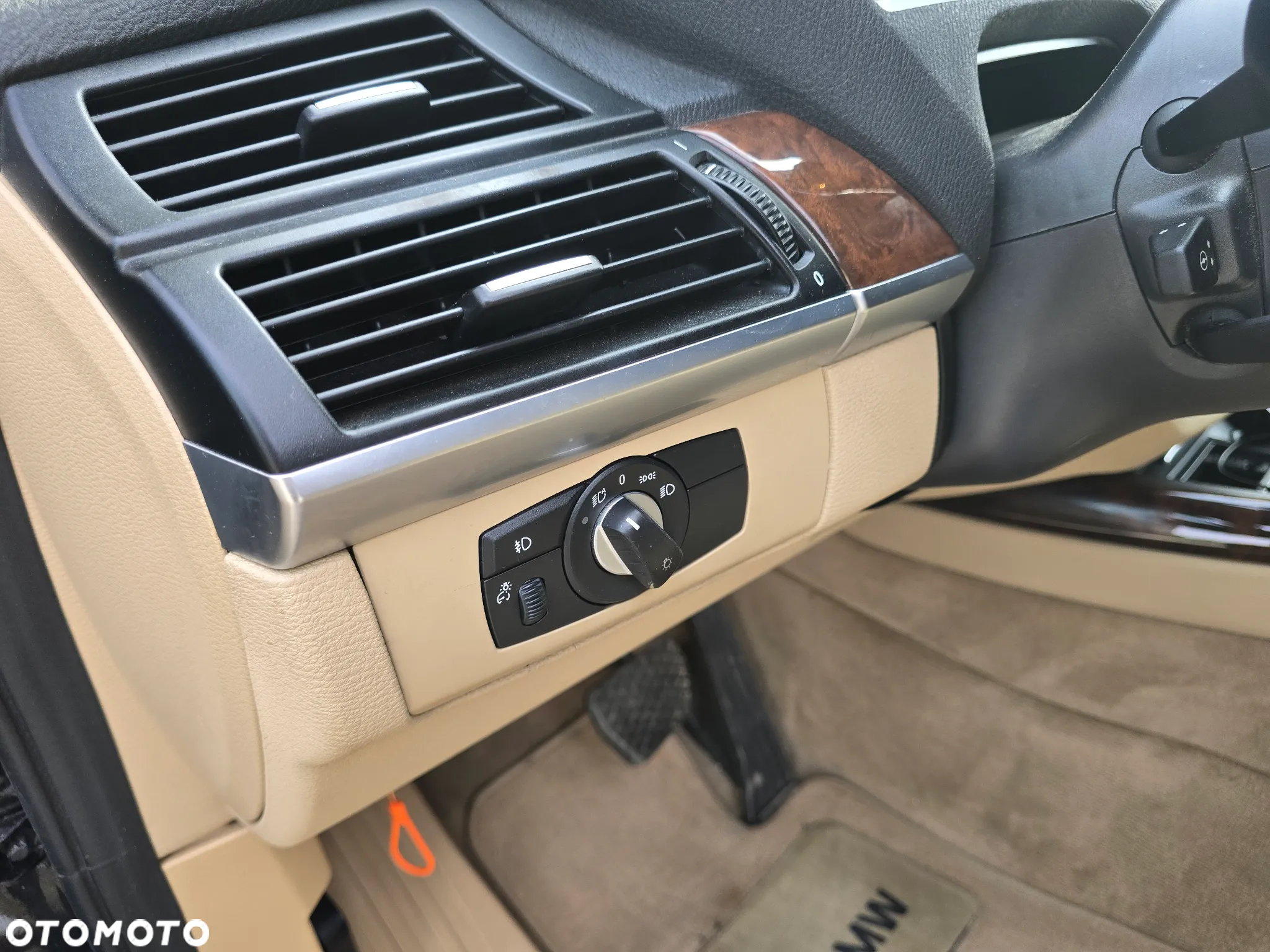 BMW X5 xDrive35i - 13