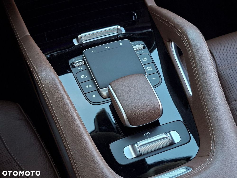 Mercedes-Benz GLE - 27