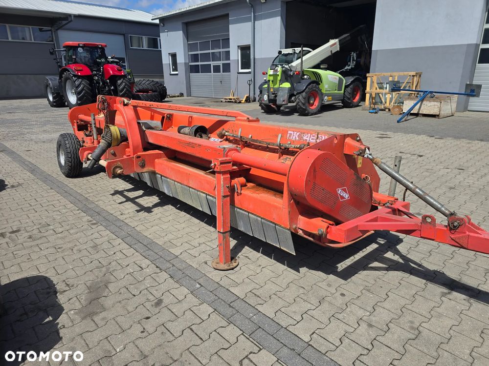 Kuhn NK 480 - 2