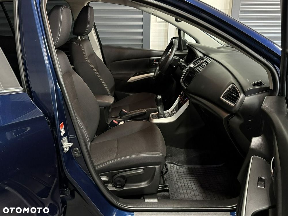 Suzuki SX4 S-Cross - 12