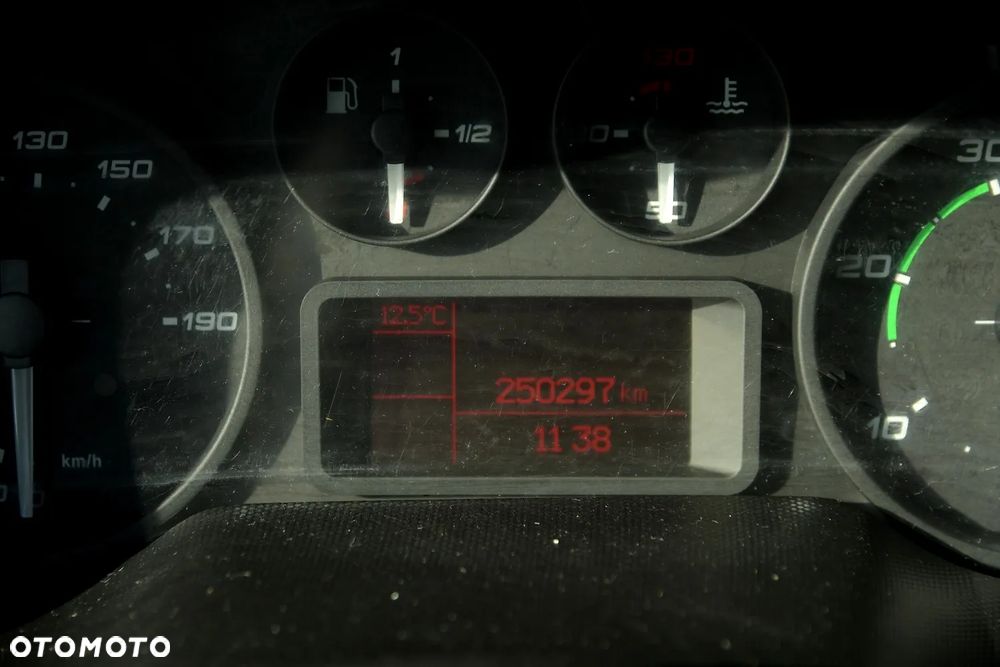 Iveco 72C17  3,0 170KM bez adblue euro 5 Zanotti Z380  6,1m 12 palet dł -20+20 ładowność 3460kg - 36