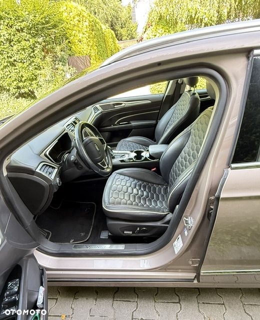 Ford Mondeo Vignale 2.0 TDCi PowerShift - 10
