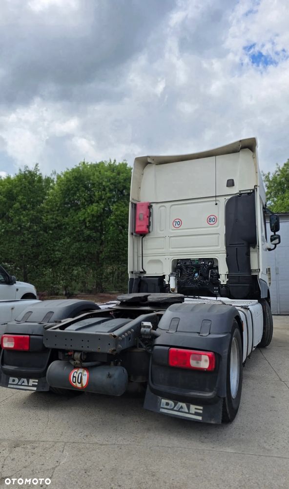 DAF XF - 8