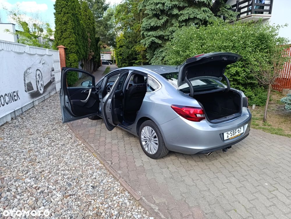 Opel Astra 1.4 Turbo Active - 17