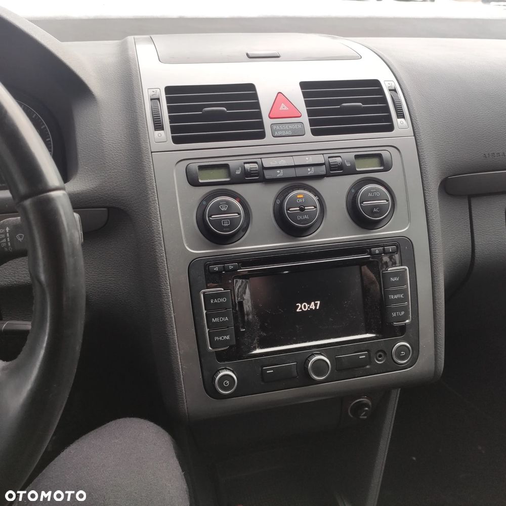 Volkswagen Touran 1.9 TDI DPF Freestyle - 4