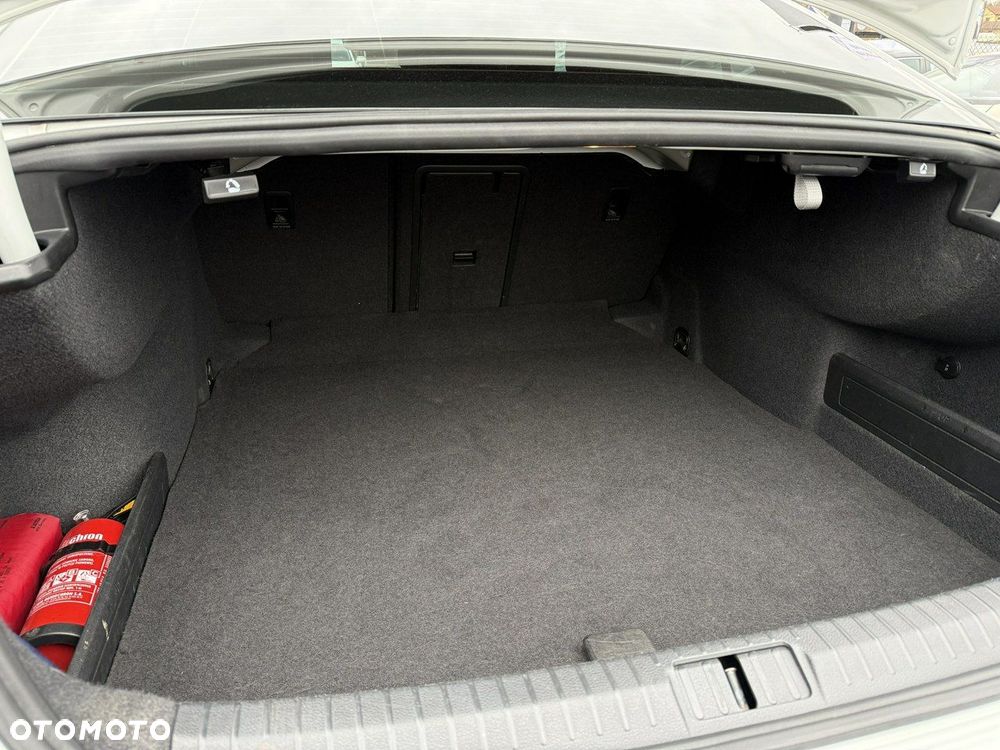 Volkswagen Passat 2.0 TDI SCR Highline DSG - 37