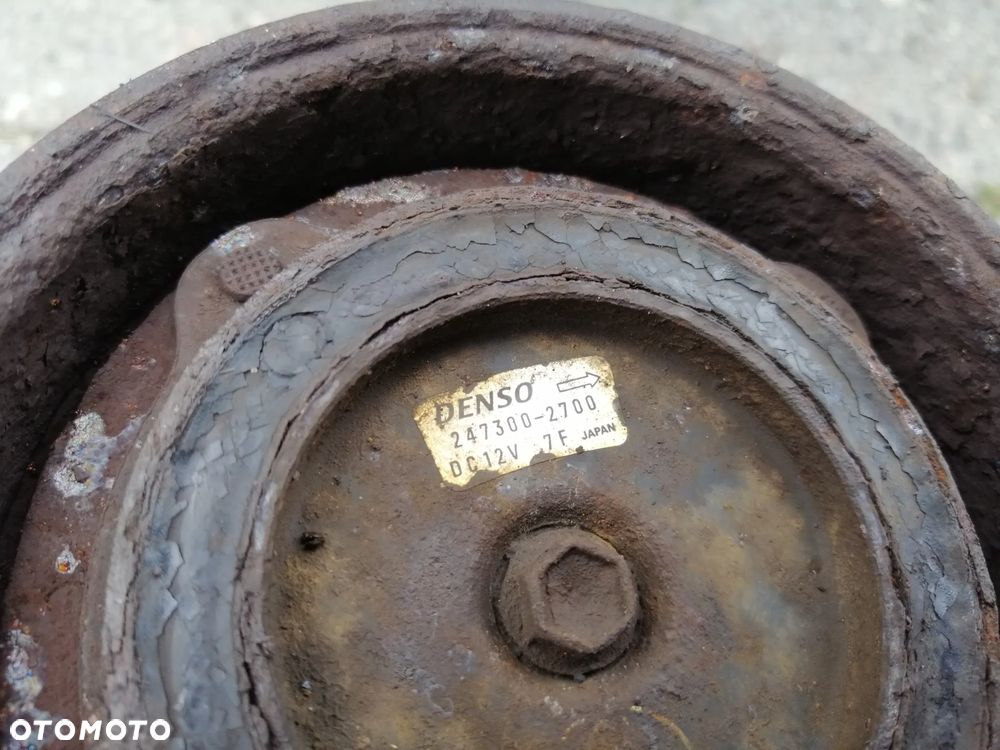 Toyota Rav 4 II 2.0 D4D kompresor klimatyzacji Denso 44720-4303  247300-2700 - 6