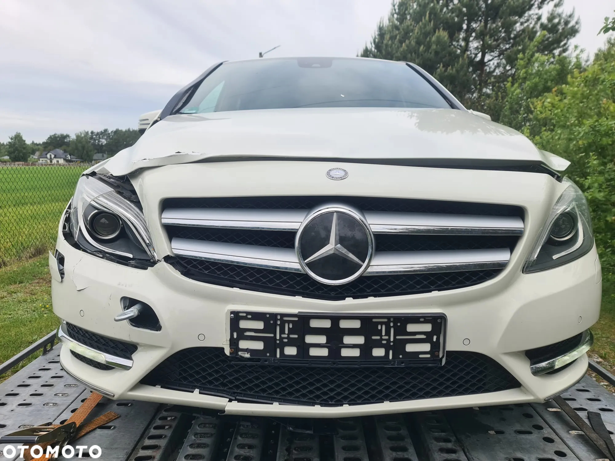 Mercedes-Benz Klasa B 180 BlueEFFICIENCY Edition Style - 2
