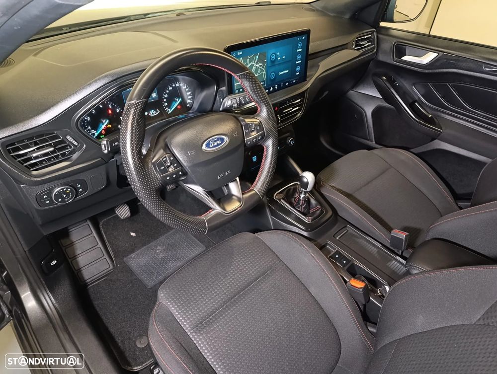 Ford Focus SW 1.0 EcoBoost ST-Line - 14