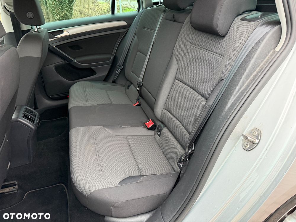 Volkswagen Golf 2.0 TDI (BlueMotion Technology) Comfortline - 9