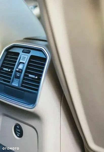 Porsche Macan Standard - 23