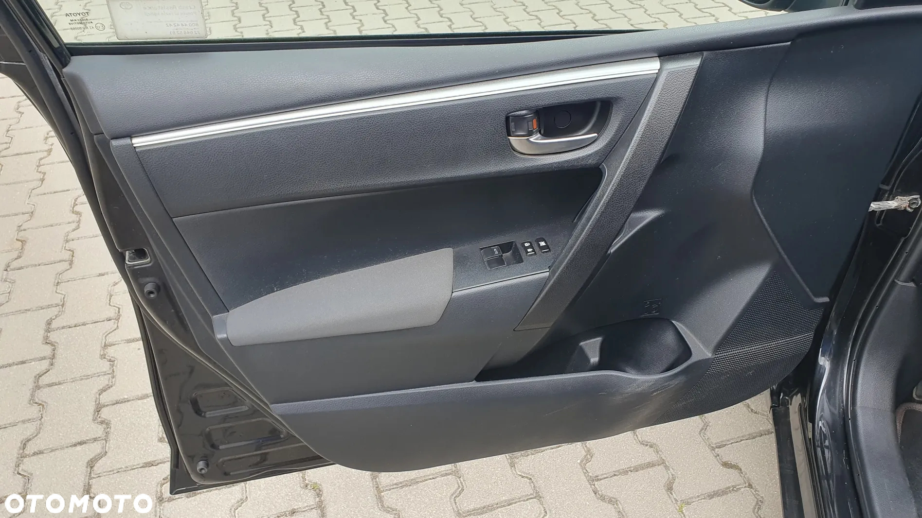 Toyota Corolla 1.4 D-4D Active - 19