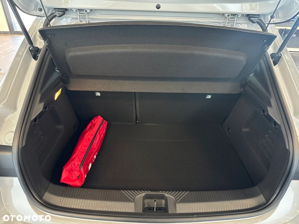 Renault Clio 1.2 TCe Techno EDC - 28