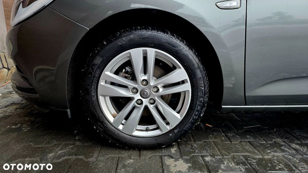 Opel Astra 1.4 Turbo Dynamic - 12