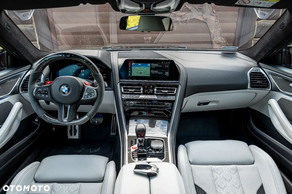 BMW M8 Competition - 32