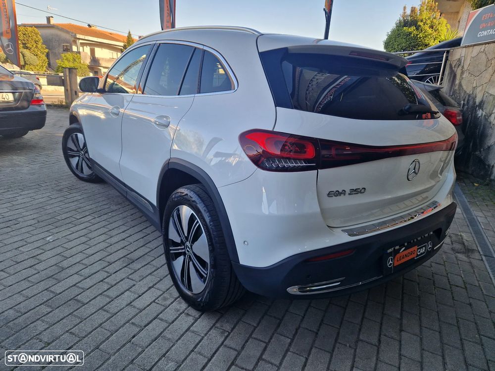 Mercedes-Benz EQA 250 - 5
