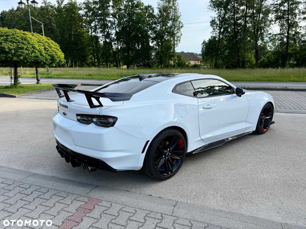 Chevrolet Camaro - 4