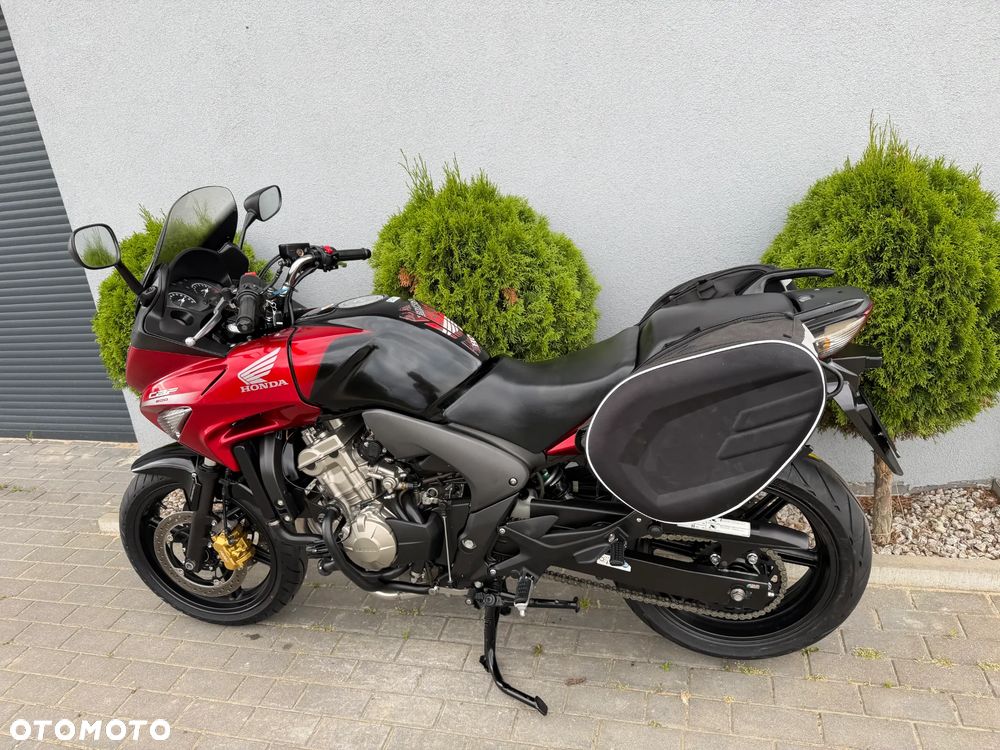 Honda CBF - 7