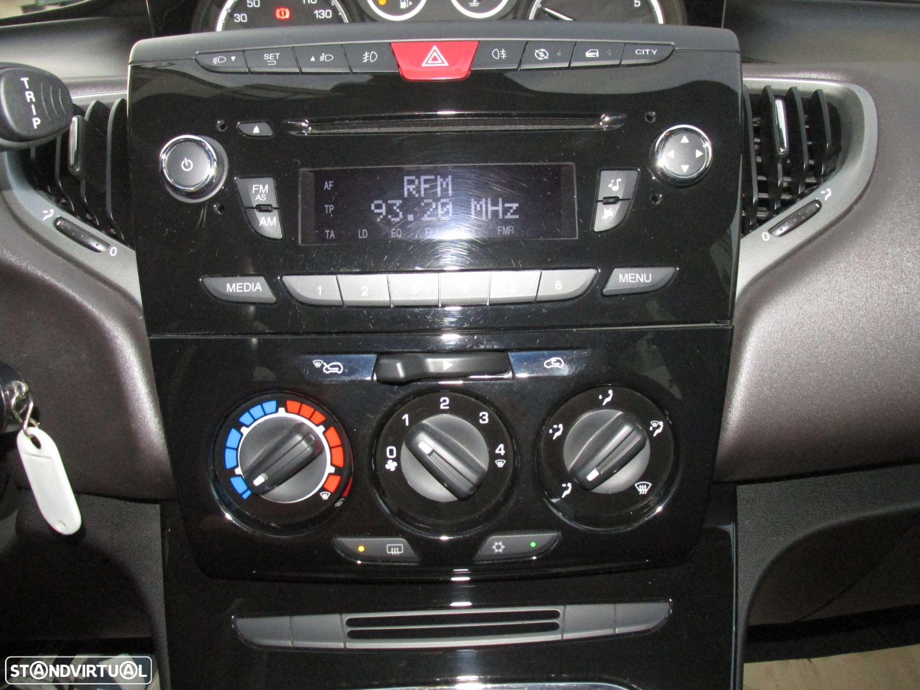 Lancia Ypsilon 1.2 S&S Platinum - 21