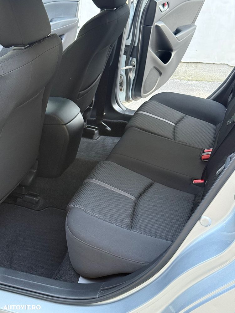 Mazda 3 - 18
