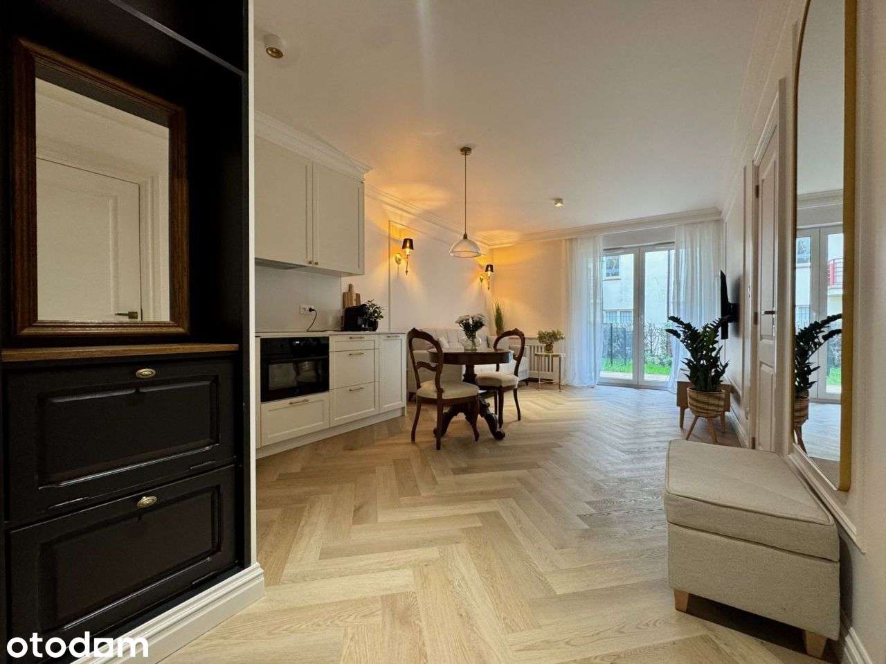 Butikowy apartament | 2 pokoje | ogródek | komórka