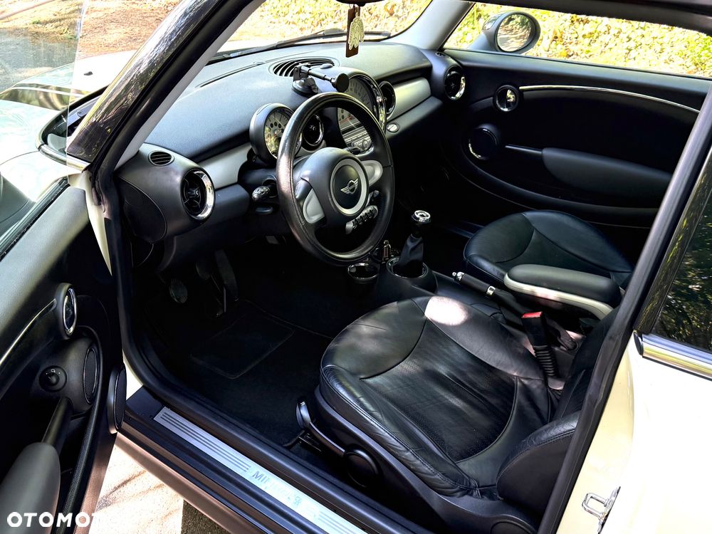 MINI Cooper - 7