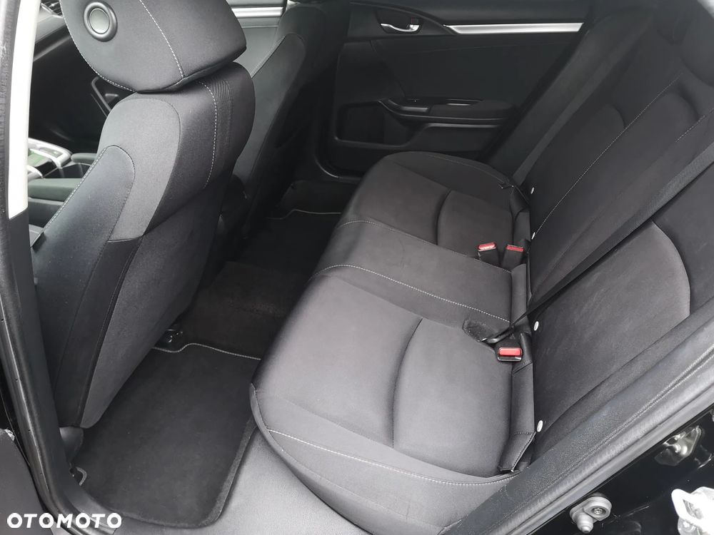 Honda Civic 1.6 i-DTEC Executive Navi - 30