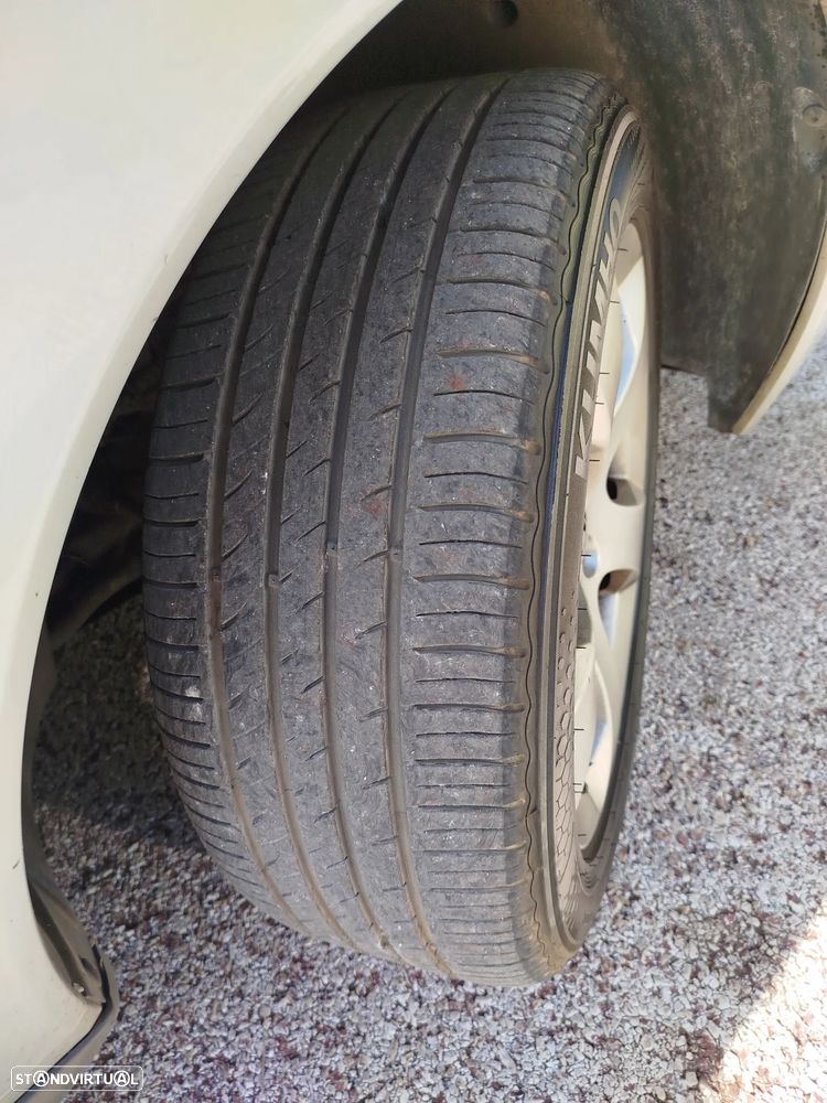 Peugeot 3008 1.6 e-HDi Allure 2-Tronic - 31