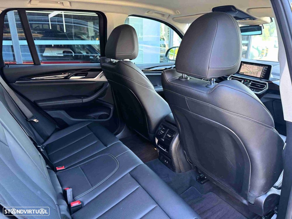 BMW X3 30 e xDrive - 19