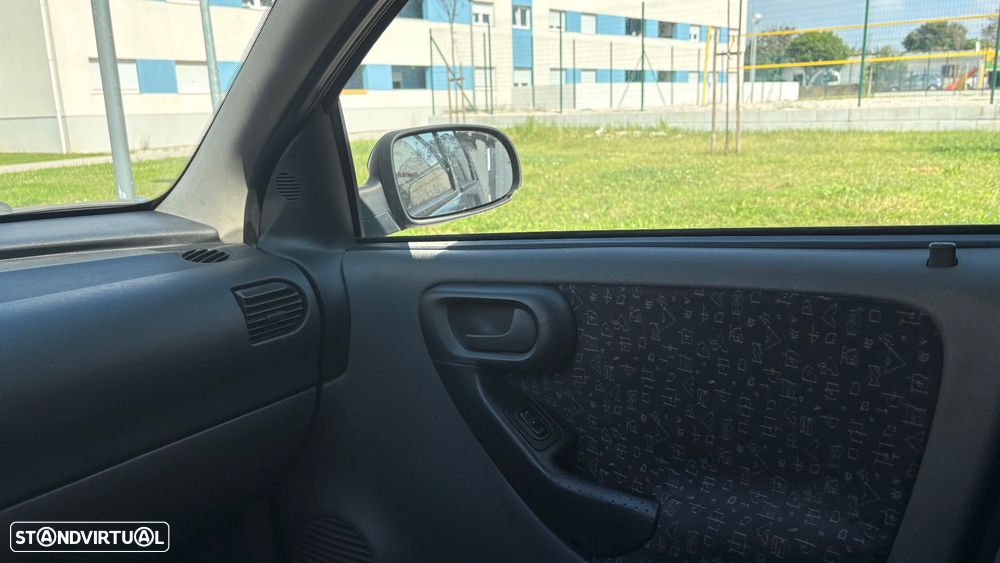 Opel Corsa - 7