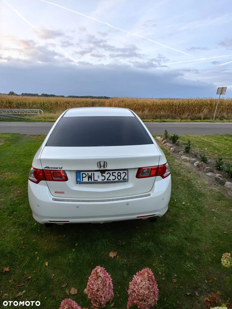 Honda Accord - 9