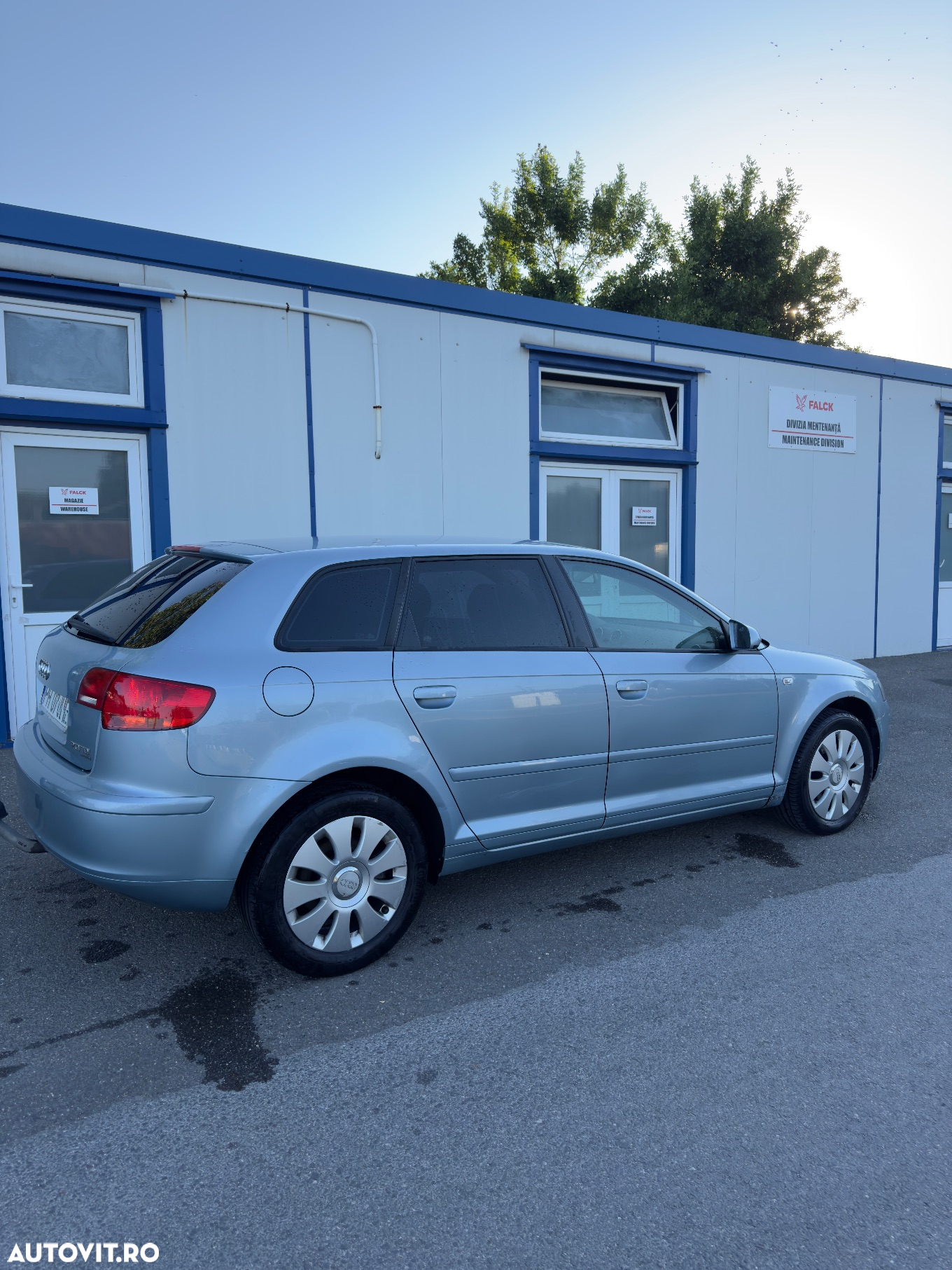 Audi A3 2.0 TDI Sportback DPF quattro Ambiente - 4