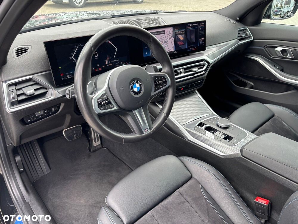 BMW Seria 3 318i M Sport - 15
