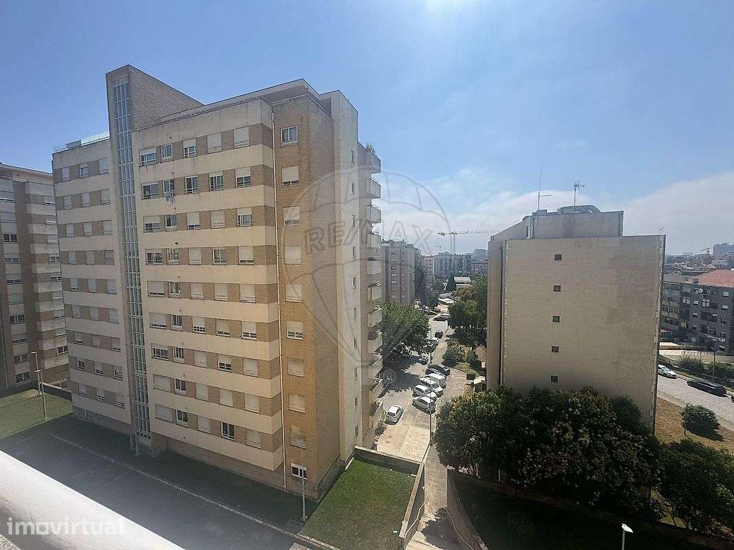 Apartamento T2 para arrendamento - Grande imagem: 2/38