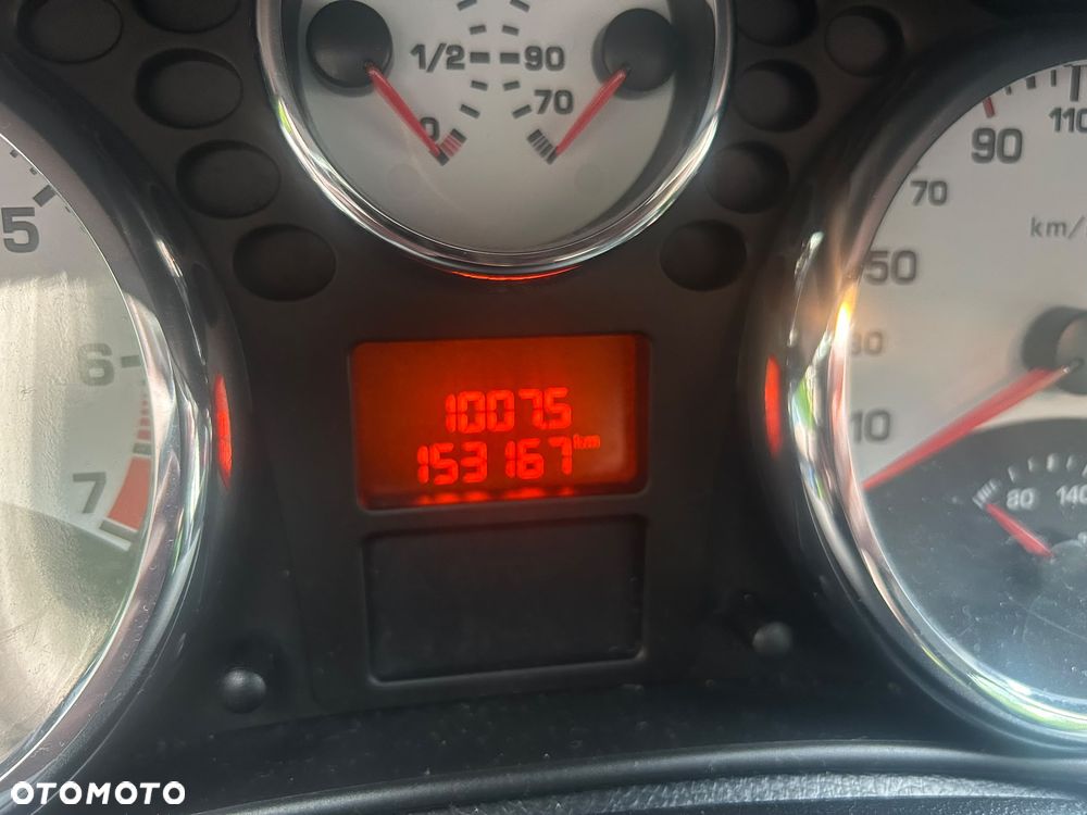 Peugeot 207 1.6 - 5