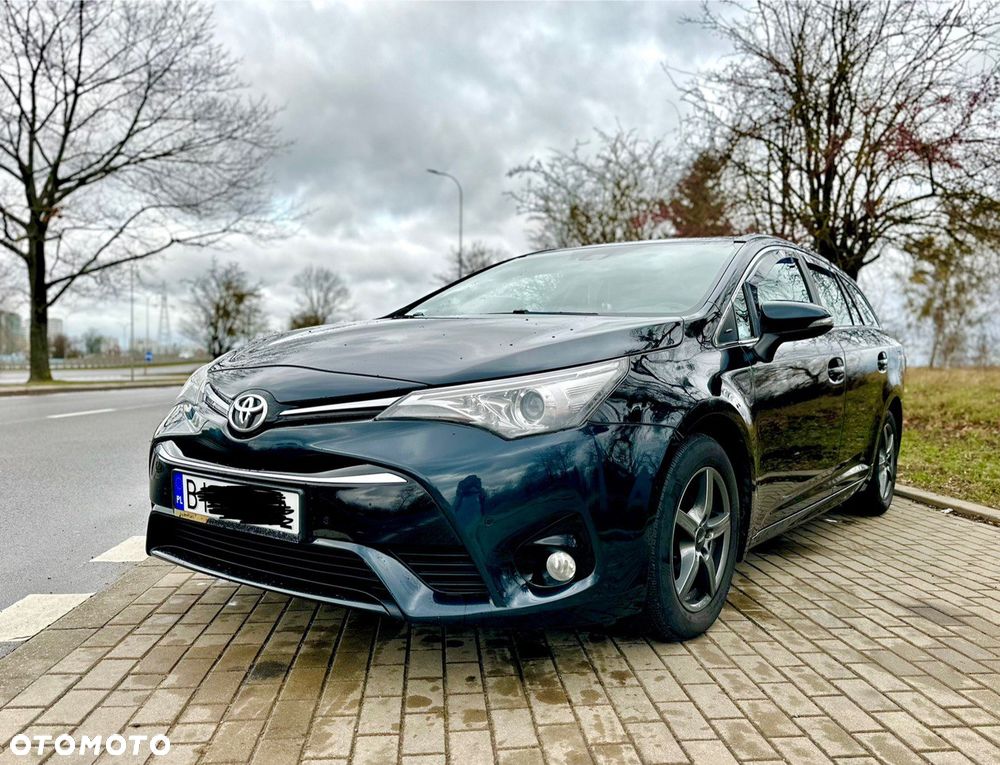 Toyota Avensis 1.6 D-4D Active - 1